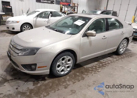 2010 Ford Fusion Se z USA, uszkodzony, nr VIN 3FAHP0HG7AR355853